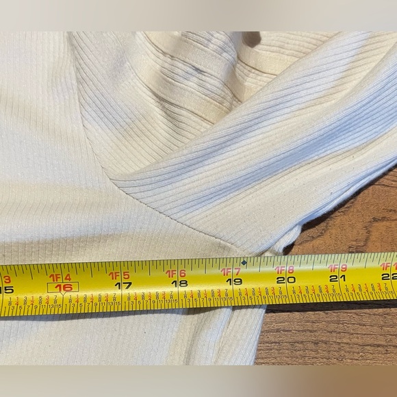 ADIDAS RETRO LUXURY CROPPED LONG SLEEVE TEE Size L - Picture 12 of 12